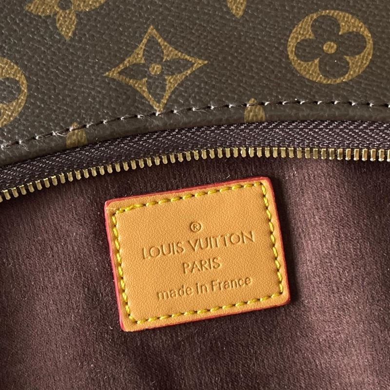 (Pre-Order) Louis Vuitton Liv Pochette (Replica)