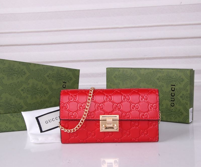 (Pre-Order) Gucci Padlock Signature Embossed Chain Wallet – Black & Red (Replica)