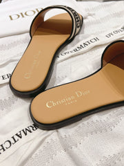 (Pre-Order) Christian Dior-Inspired Beige & Black Slides (Replica)