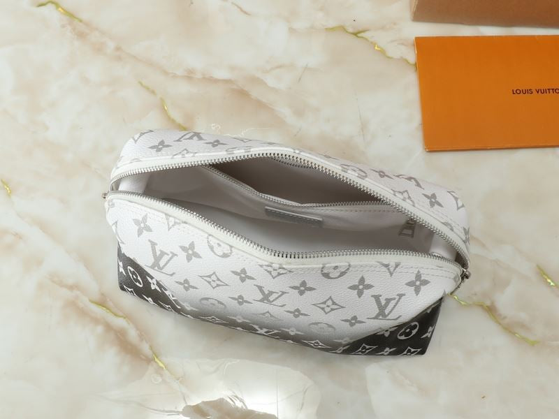 (Pre-Order) Louis Vuitton Cosmetic Pouch GM (Replica)