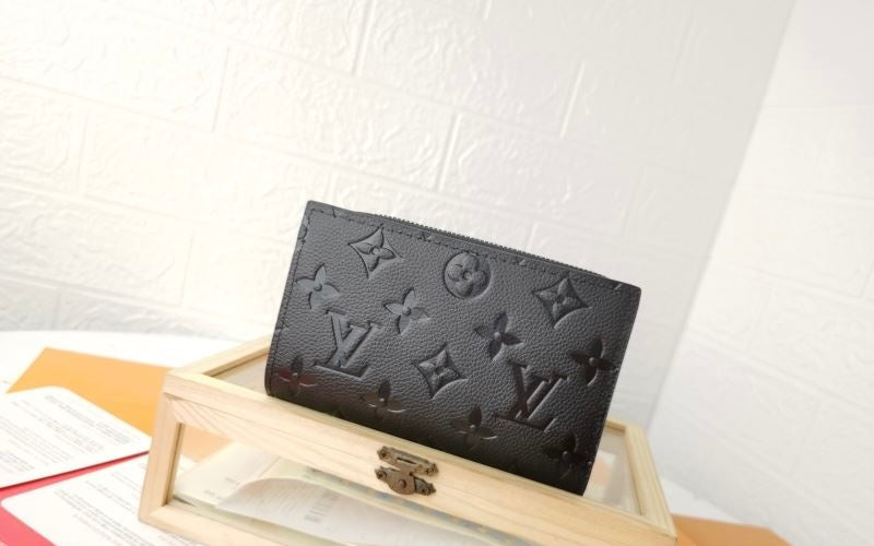 (Pre-Order) Louis Vuitton Victorine Wallet (Replica)