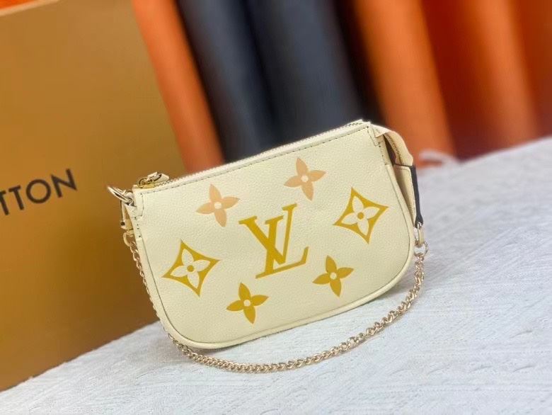 (Pre-Order) Louis Vuitton Mini Pochette Accessoires (Replica)