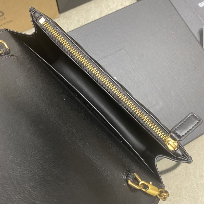 (Pre-Order) YSL Quilted Chevron Crossbody (Replica)