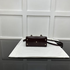 (Pre-Order) GUCCI Angora Red Special Edition Leather Cabinet (Replica)