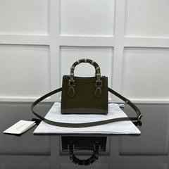 (Pre-Order) GUCCI Special Edition Forest Green Leather
Cabinet Bag (Replica)