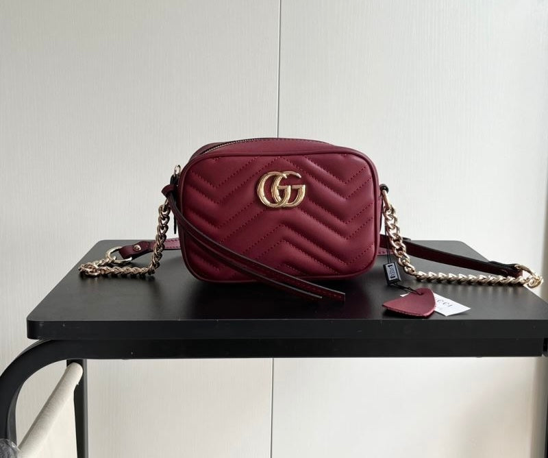 (Pre-Order) Gucci GG MARMONT MINI TOP HANDLE BAG (Replica)