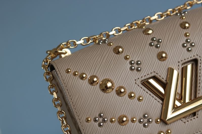 (Pre-Order) Louis Vuitton Twist Handbag Studded EPI Leather mm (Replica)