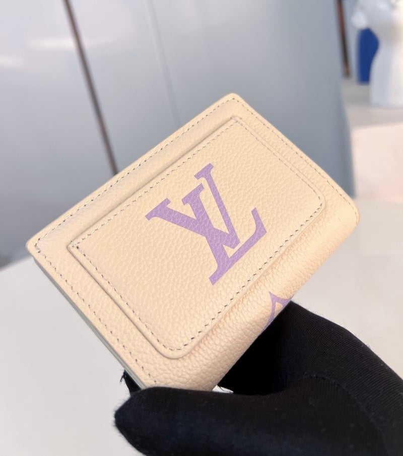 (Pre-Order) Louis Vuitton Wallet (Replica)