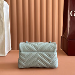 (Pre-Order) Gucci GG Marmont matelassé leather super mini bag (Replica)