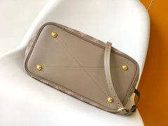 (Pre-Order) Louis Vuitton Blossom MM (Replica)