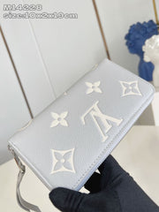 (Pre-Order) Louis Vuitton Grey Monogram Zippy Wallet (Replica)