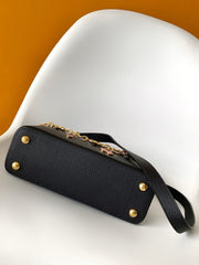 (Pre-Order) Louis Vuitton Takashi Murakami Cherry
Capucines Mini Bag (Replica)