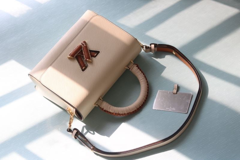 (Pre-Order) Louis Vuitton Twist One handle MM (Replica)