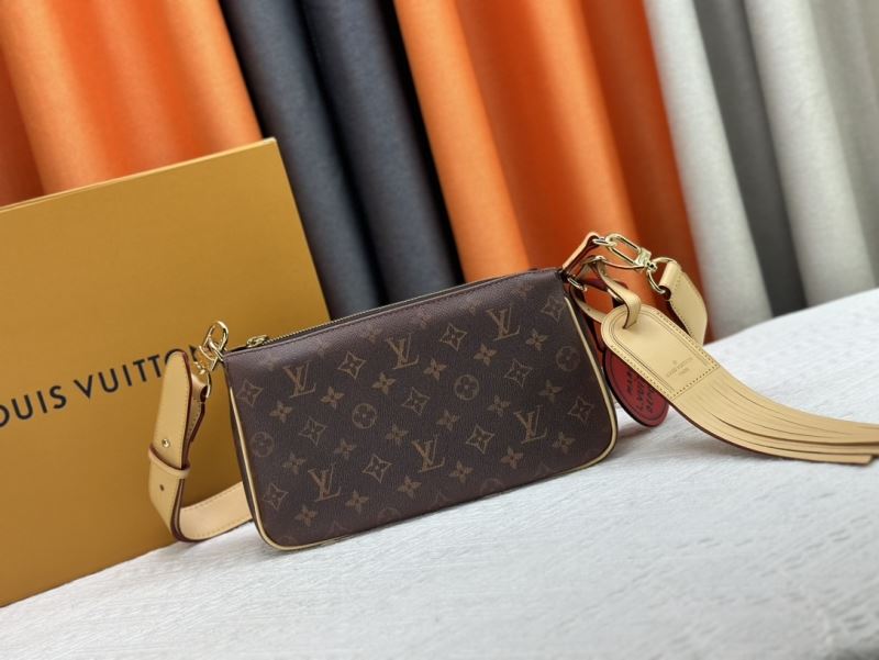 (Pre-Order) Louis Vuitton Pochette Accessoire XL (Replica)