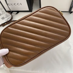 (Pre-Order) Gucci GG MARMONT SMALL CAMERA BAG (Replica)