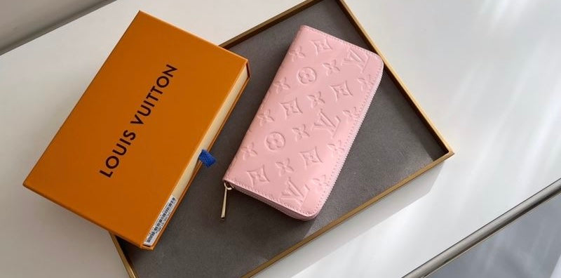 (Pre-Order) Louis Vuitton Zippy Wallet (Replica)