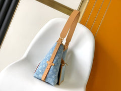 (Pre-Order) Louis Vuitton CarryAll PM – Blue Monogram Denim with Natural Leather Trim (Replica)