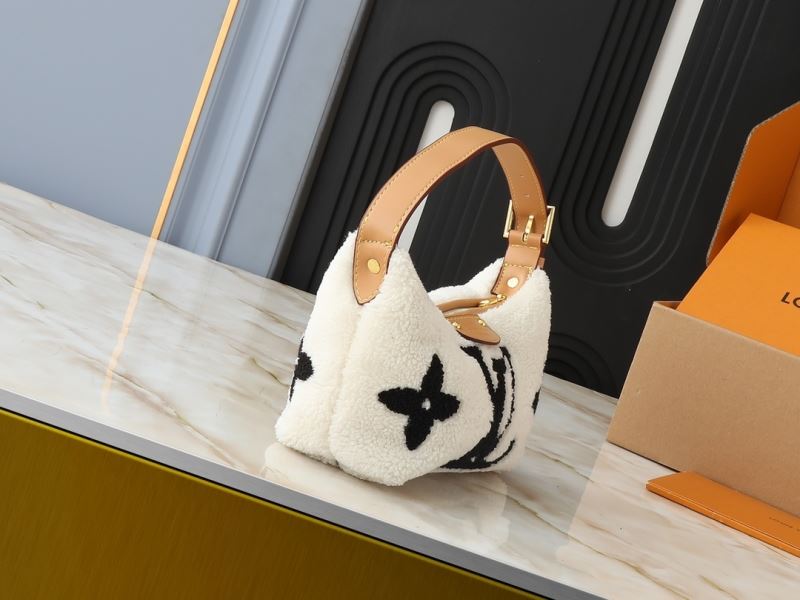 (Pre-Order) LOUIS VUITTON Hills Pochette Bag (Replica)