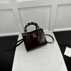 (Pre-Order) GUCCI Angora Red Special Edition Leather Cabinet (Replica)