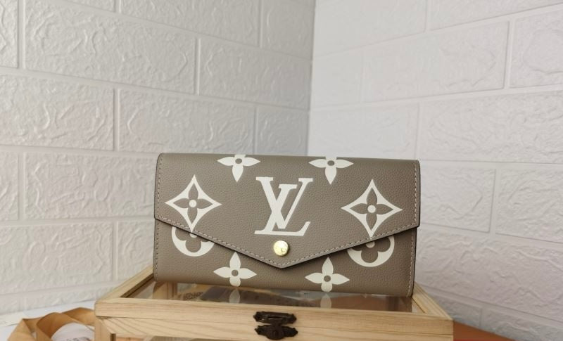 (Pre-Order) Louis Vuitton Sarah Wallet (Replica)