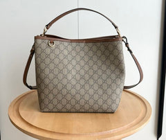(Pre-Order) Gucci GG EMBLEM MEDIUM BUCKET BAG (Replica)