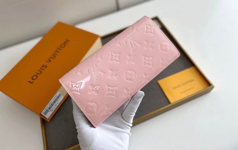 (Pre-Order) LOUIS VUITTON SARAH WALLET MONOGRAM VERNIS (Replica)