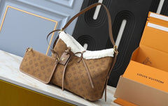 (Pre-Order) Louis Vuitton CarryAll PM (Replica)