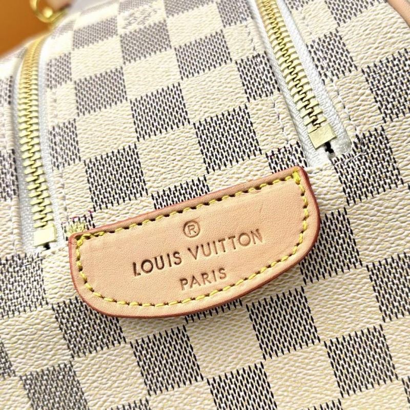 (Pre-Order) Louis Vuitton Toiletry Pouch (Replica)