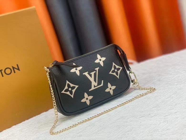 (Pre-Order) Louis Vuitton Mini Pochette Accessoires (Replica)