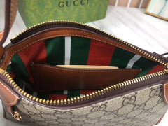 (Pre-Order) Gucci GG Emblem SMALL SHOULDER BAG (Replica)