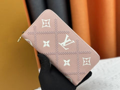 (Pre-Order) Louis Vuitton Zippy Wallet (Replica)