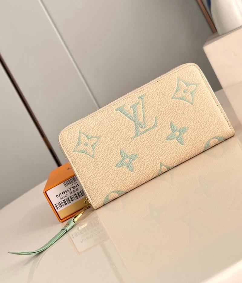 (Pre-Order) Louis Vuitton Zippy wallet(Replica)