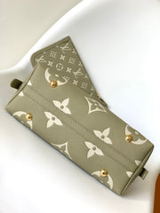 (Pre-Order) Louis Vuitton CarryAll PM (Replica)